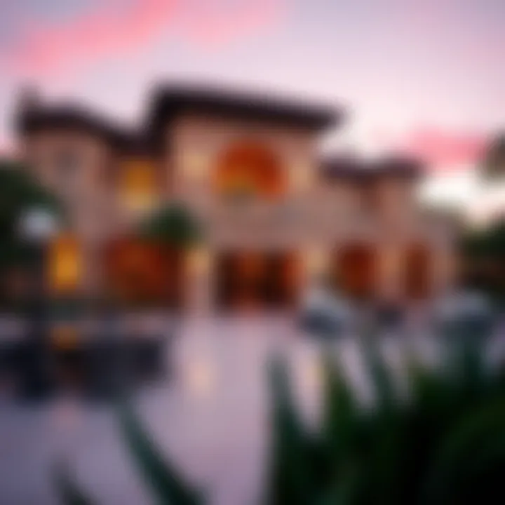 A Luxurious Mansion in Las Vegas' Wealthiest Neighborhood Luxurious mansion in Las Vegas